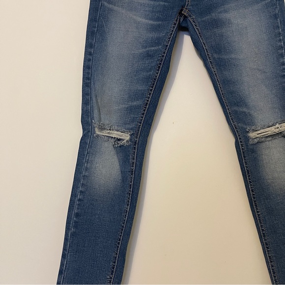 Made in Korea skinny jeans size26 NWT - Picture 4 of 8